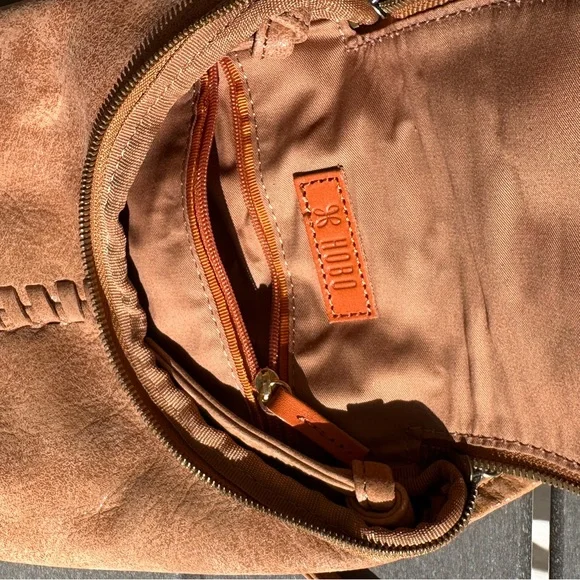 HOBO Tan Leather Crossbody Bag - Picture 2 of 5
